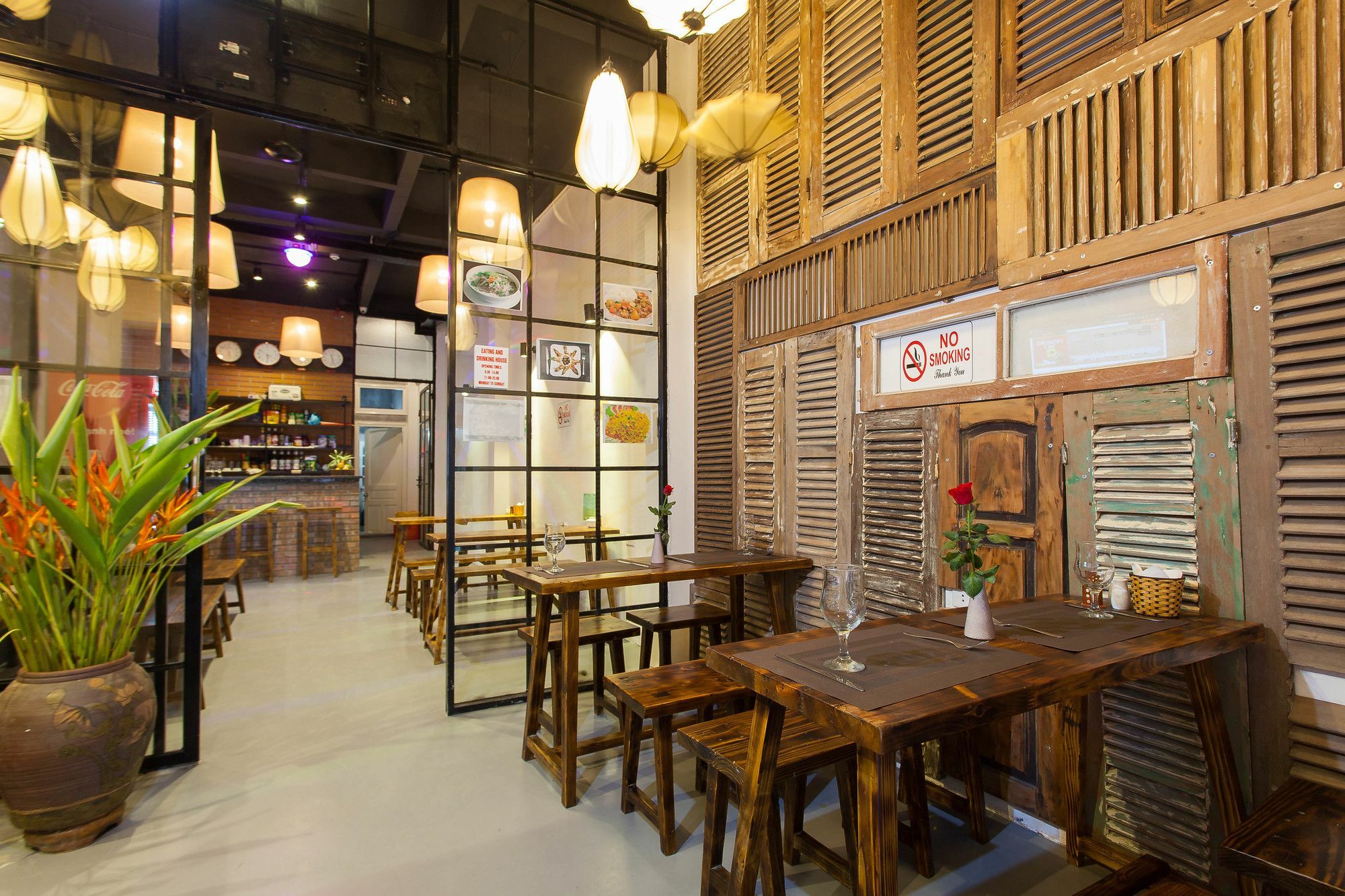 奢华背包客酒店 河内 外观 照片